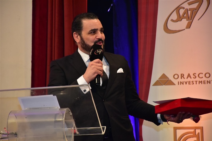 بالصور.. تكريم أعضاء لجنة تحكيم مهرجان المركز الكاثوليكي بحفل ختامه بالصور.. تكريم أعضاء لجنة تحكيم مهرجان المركز الكاثوليكي بحفل ختامه