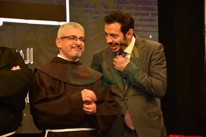 بالصور.. حورية فرغلى والفيشاوى وفيلم "يوم الدين" يحصدون جوائز الأفضل من المركز الكاثوليكى بالصور.. حورية فرغلى والفيشاوى وفيلم "يوم الدين" يحصدون جوائز الأفضل من المركز الكاثوليكى