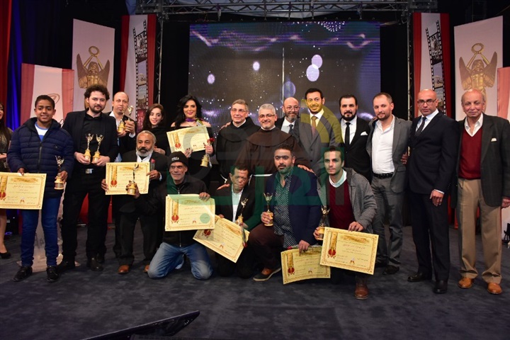 بالصور.. حورية فرغلى والفيشاوى وفيلم "يوم الدين" يحصدون جوائز الأفضل من المركز الكاثوليكى بالصور.. حورية فرغلى والفيشاوى وفيلم "يوم الدين" يحصدون جوائز الأفضل من المركز الكاثوليكى