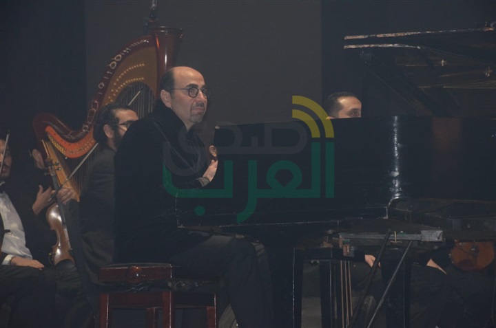بالصور.. هبة طوجي تشعل حفل عيد الحب في "كايرو فيستفال" بحضور "الديفا" بالصور.. هبة طوجي تشعل حفل عيد الحب في "كايرو فيستفال" بحضور "الديفا"