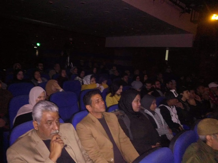"الغريب".. يختتم ليالي عرضه وسط حضور جماهيري كبير "الغريب".. يختتم ليالي عرضه وسط حضور جماهيري كبير