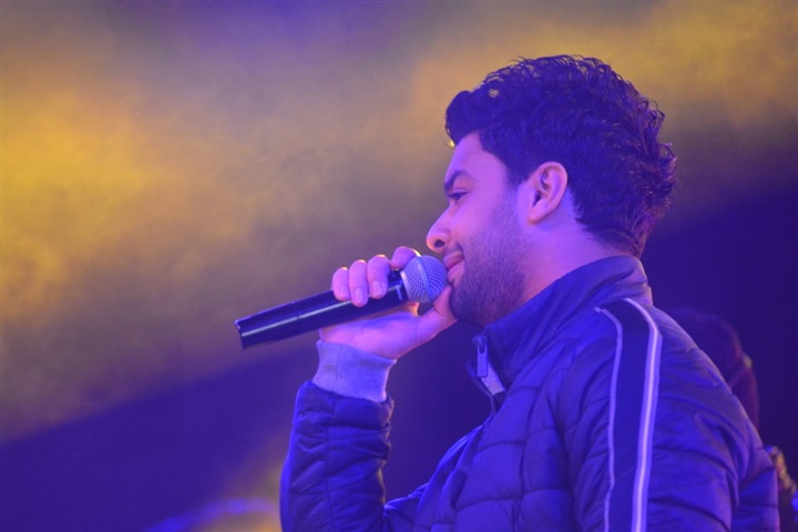 بالصور.. أحمد جمال يتألق بحفل عيد الحب في القاهرة الجديدة بالصور.. أحمد جمال يتألق بحفل عيد الحب في القاهرة الجديدة