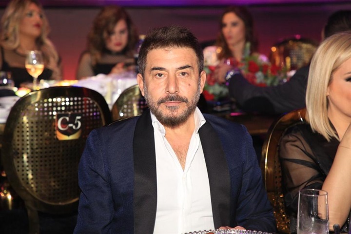 بالصور.. ناصيف زيتون وآدم ويارا نجوم حفل عيد الحب بدبي بالصور.. ناصيف زيتون وآدم ويارا نجوم حفل عيد الحب بدبي