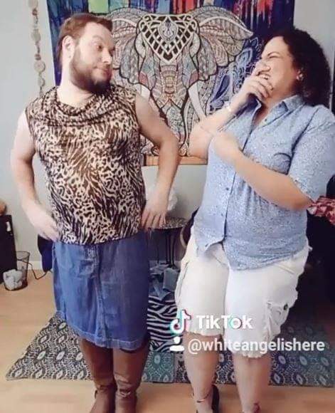 بالصور.. لو بتحبها البس زيها تحدي جديد علي رواد التواصل الاجتماعي بالصور.. لو بتحبها البس زيها تحدي جديد علي رواد التواصل الاجتماعي