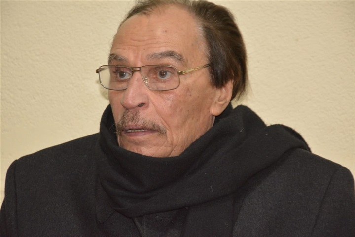 بالصور.. عزت العلايلي ومحمود حميدة ويحي الفخراني يشاركون عزاء مدير التصوير محسن نصر بالصور.. عزت العلايلي ومحمود حميدة ويحي الفخراني يشاركون عزاء مدير التصوير محسن نصر