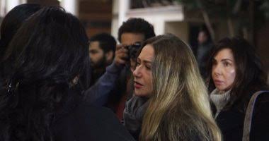 بالصور.. عزت العلايلي ومحمود حميدة ويحي الفخراني يشاركون عزاء مدير التصوير محسن نصر بالصور.. عزت العلايلي ومحمود حميدة ويحي الفخراني يشاركون عزاء مدير التصوير محسن نصر