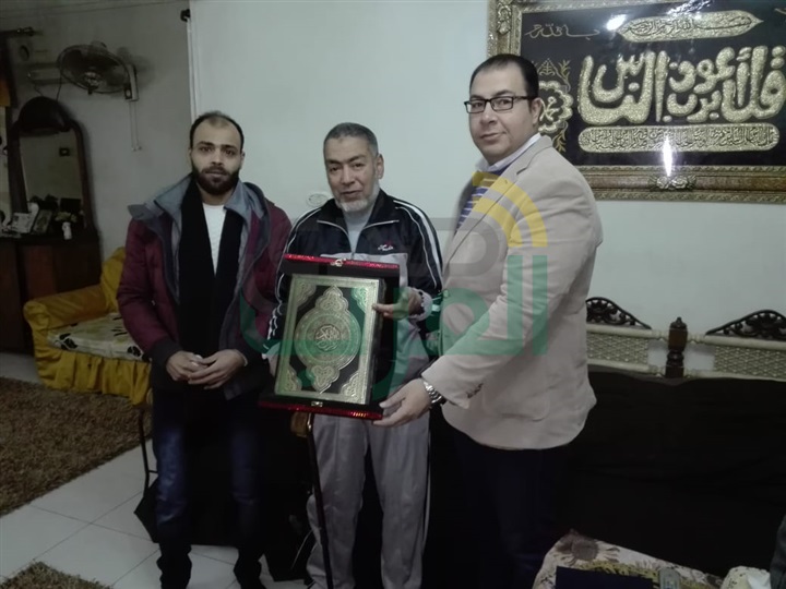 وفد "مستقبل وطن" يزور أسرة الشهيد البطل النقيب/أحمد عز الدين وفد "مستقبل وطن" يزور أسرة الشهيد البطل النقيب/أحمد عز الدين