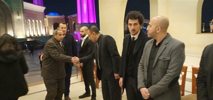 بالصور.. نجوم الفن والأعلام وقيادات القضاء والشرطة يشاركان عزاء اكرم جاد بالصور.. نجوم الفن والأعلام وقيادات القضاء والشرطة يشاركان عزاء اكرم جاد
