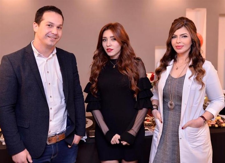رامي جمال يحتفل بافتتاح المركز التجميلي الخاص بزوجته بحضور نجوم الفن رامي جمال يحتفل بافتتاح المركز التجميلي الخاص بزوجته بحضور نجوم الفن