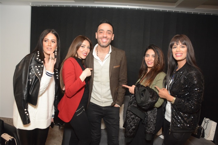 رامي جمال يحتفل بافتتاح المركز التجميلي الخاص بزوجته بحضور نجوم الفن
