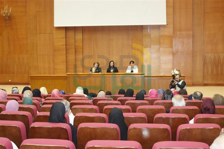 بالصور.. منتدي نوت يفتتح فعالياته في الدورة الثالثة من مهرجان أسوان الدولي لأفلام المرأة بالصور.. منتدي نوت يفتتح فعالياته في الدورة الثالثة من مهرجان أسوان الدولي لأفلام المرأة
