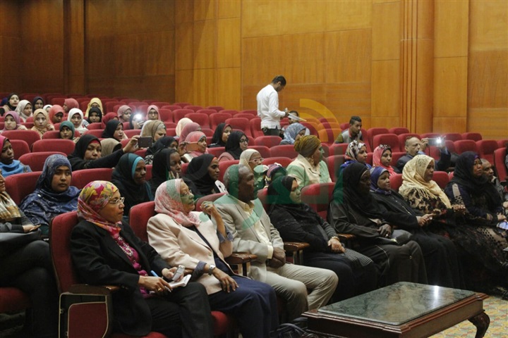 بالصور.. منتدي نوت يفتتح فعالياته في الدورة الثالثة من مهرجان أسوان الدولي لأفلام المرأة بالصور.. منتدي نوت يفتتح فعالياته في الدورة الثالثة من مهرجان أسوان الدولي لأفلام المرأة