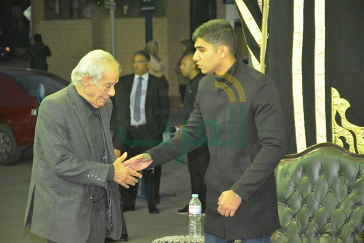 بالصور.. رموز الرياضة والإعلام يشاركان عزاء خالد توحيد بالصور.. رموز الرياضة والإعلام يشاركان عزاء خالد توحيد