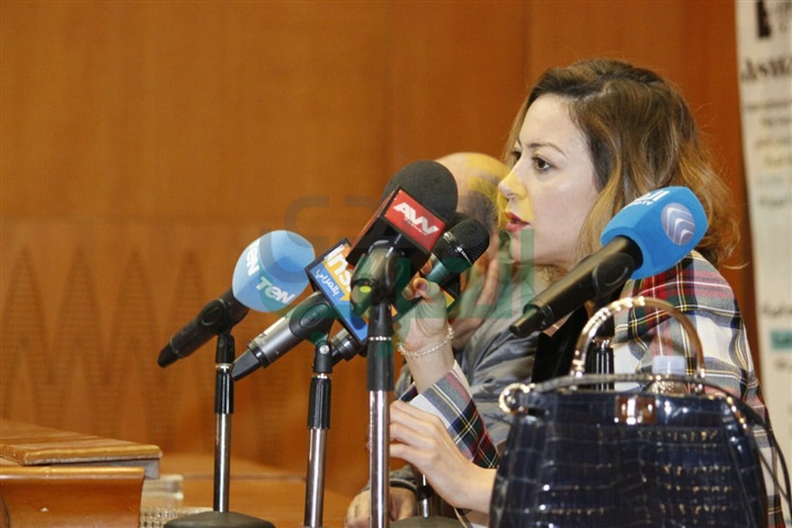 منة شلبي: أتمني أن تمنح الدولة جوائزها التقديرية للشباب منة شلبي: أتمني أن تمنح الدولة جوائزها التقديرية للشباب