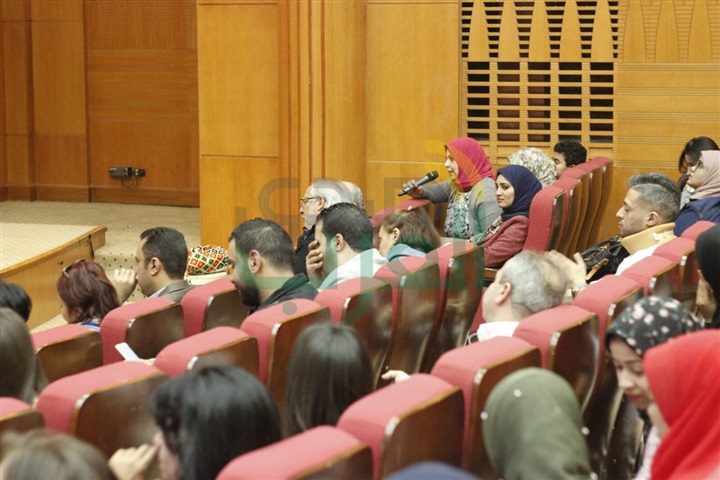 منة شلبي: أتمني أن تمنح الدولة جوائزها التقديرية للشباب منة شلبي: أتمني أن تمنح الدولة جوائزها التقديرية للشباب