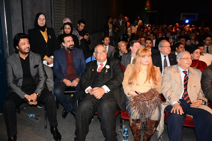 بالصور.. رموز الثقافة والفن بملتقي الهناجر بالصور.. رموز الثقافة والفن بملتقي الهناجر