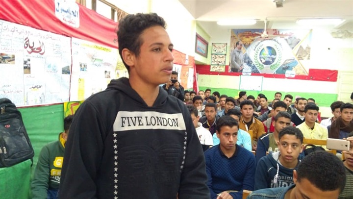 بالصور.. ندوة عن "أثر الإدمان والمخدرات علي الأسرة" في المدرسة الصناعية بكفر الشيخ