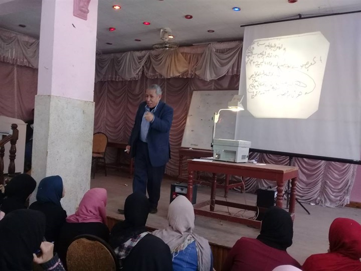 أولياء أمور طلاب الثانوية العامة بكفر الشيخ يطالبون استمرار القوافل التعليمية