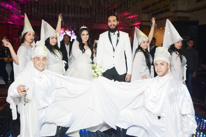 نجوم الفن فى زفاف المخرج أحمد حلمى وهيا صقر
