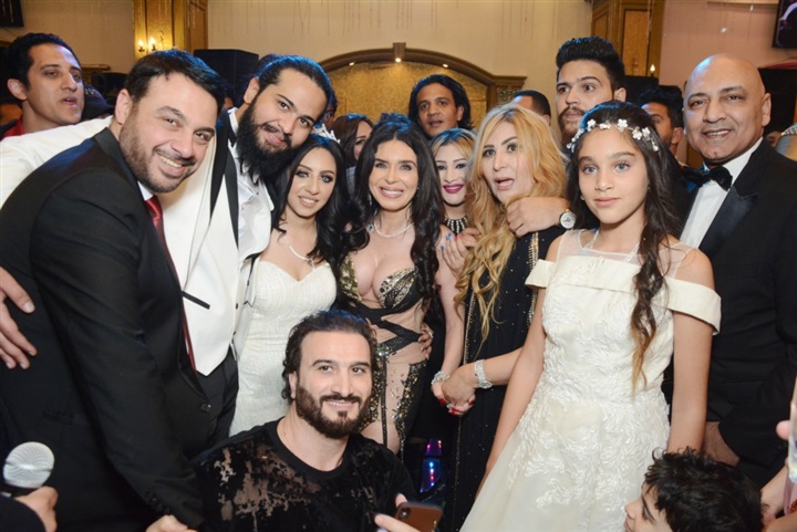 نجوم الفن فى زفاف المخرج أحمد حلمى وهيا صقر