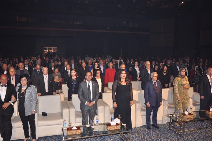 بالصور.. بدء توافد حضور افتتاح مهرجان شرم الشيخ للسينما الآسيوية بالصور.. بدء توافد حضور افتتاح مهرجان شرم الشيخ للسينما الآسيوية