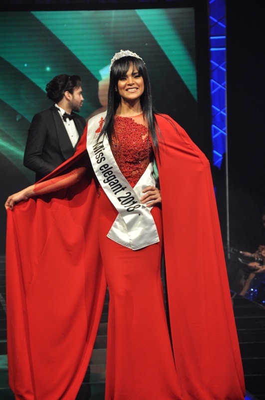 تتويج دعاء عبد الرحيم بلقب ملكة جمال الأناقة "miss elegant" لعام 2019 تتويج دعاء عبد الرحيم بلقب ملكة جمال الأناقة "miss elegant" لعام 2019