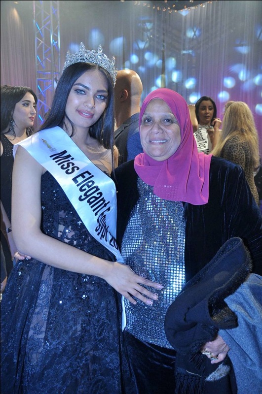 تتويج دعاء عبد الرحيم بلقب ملكة جمال الأناقة "miss elegant" لعام 2019