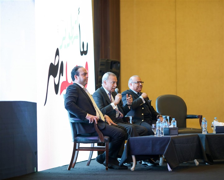 «تنمية التجارة» و«محافظة قنا» يشهدان توقيع إنشاء أول منطقة لوجستية تجارية متخصصة بصعيد مصر «تنمية التجارة» و«محافظة قنا» يشهدان توقيع إنشاء أول منطقة لوجستية تجارية متخصصة بصعيد مصر