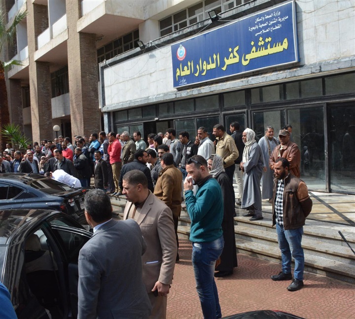 الدفع بعدد 16 سيارة إسعاف لنقل المصابين وجثث الضحايا فور وقوع حادث التصادم على طريق القاهرة الإسكندرية الزراعى