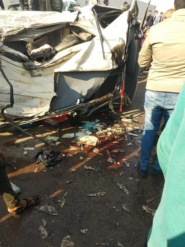 الدفع بعدد 16 سيارة إسعاف لنقل المصابين وجثث الضحايا فور وقوع حادث التصادم على طريق القاهرة الإسكندرية الزراعى