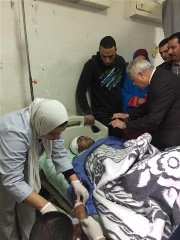 الدفع بعدد 16 سيارة إسعاف لنقل المصابين وجثث الضحايا فور وقوع حادث التصادم على طريق القاهرة الإسكندرية الزراعى