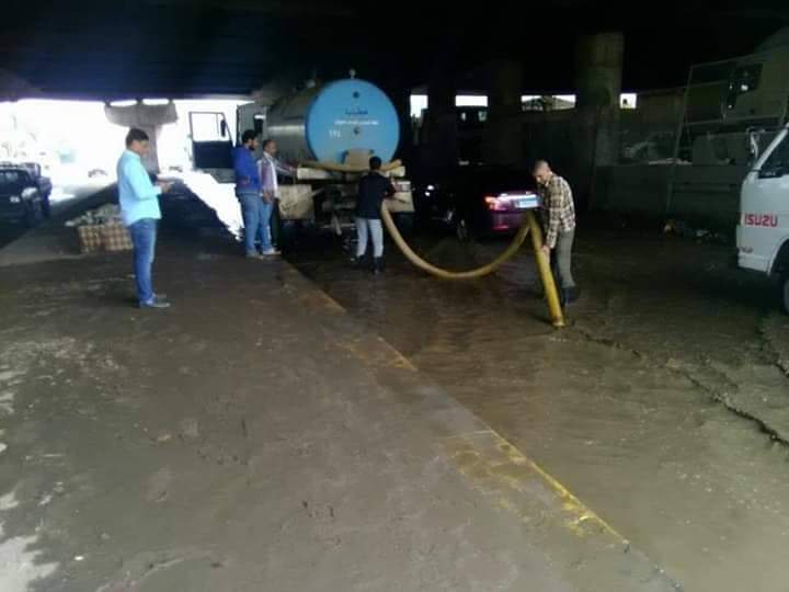 الدفع بـ25 سيارة لشفط مياه الأمطار بالقليوبية 
