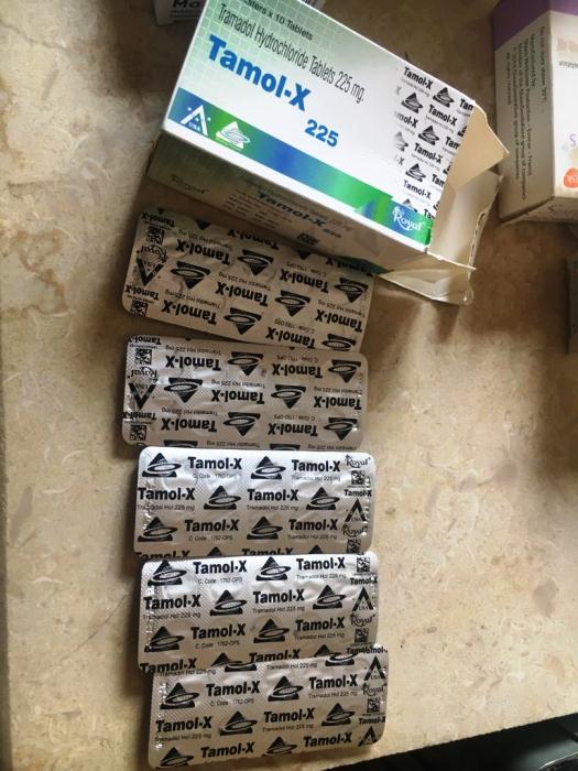 تشميع 3 صيدليات وضبط أدوية مخدرة ومنشطات مهربة بالشرقية 