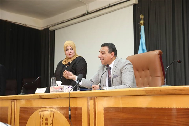 بالصور.. بحث 31 شكوي في اللقاء الأسبوعي للمواطنين بكفر الشيخ