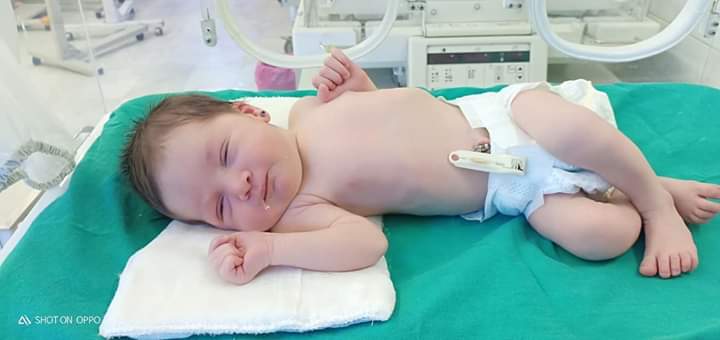 النيابة تأمر بإيداع طفلة رضيعة عثر عليها داخل شنطة في دار رعاية بروض الفرج