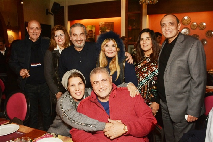 بالصور..علاء الشربينى يحتفل بعيد ميلاد زوجته النجمه سهير رمزى بحضور نجوم الفن والاعلام