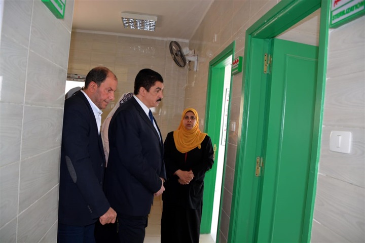محافظ القليوبية يقوم بجولة لمدينة القناطر الخيرية لتفقد عدد من المنشآت الصحية الجاهزة للافتتاح