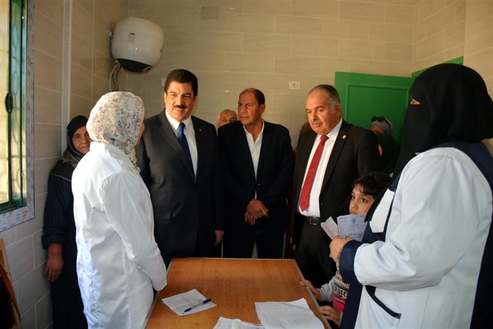 محافظ القليوبية يقوم بجولة لمدينة القناطر الخيرية لتفقد عدد من المنشآت الصحية الجاهزة للافتتاح