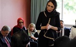 رئيسة وزراء نيوزيلندا ترتدي الحجاب احترامًا لضحايا المسجدين