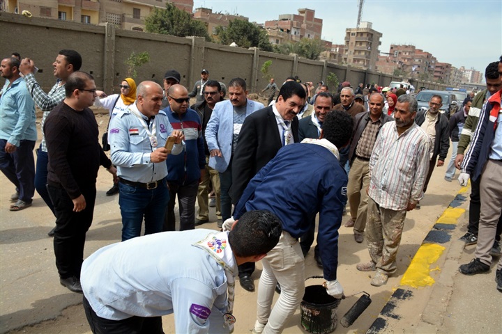 محافظ القليوبية يشارك في حملة لتشجير شوارع مدينة بنها بالتعاون مع كلية الزراعة 