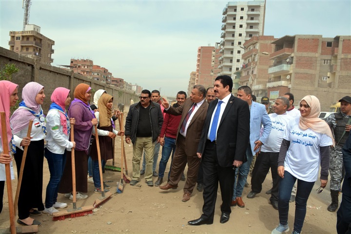 محافظ القليوبية يشارك في حملة لتشجير شوارع مدينة بنها بالتعاون مع كلية الزراعة 