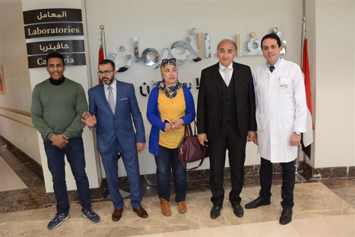 وفد من أطباء القوات المسلحة وجامعة الأزهر يزورون مستشفي شفاء الأورمان بالأقصر ويعلنون دعمهم للمرحلة الثالثة