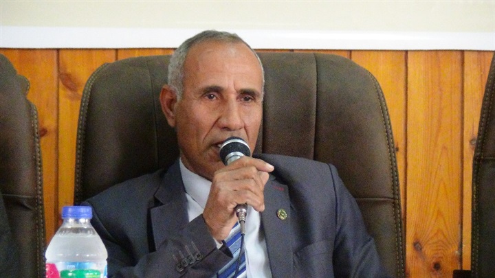 "زراعة المنيا" تنظم حفلًا لتنصيب اتحاد طلابها وتهدي درع الاتحاد لرئيس الجامعة ونائبه