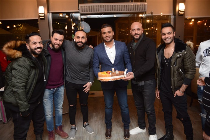 بالصور.. نجوم الغناء والمشاهير يحتفلون بعقيقه" يحيي "مصطفى محفوظ بالصور.. نجوم الغناء والمشاهير يحتفلون بعقيقه" يحيي "مصطفى محفوظ