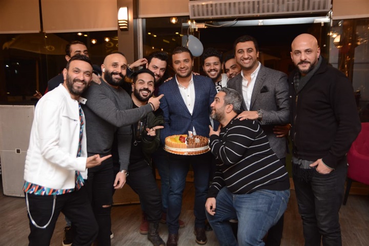 بالصور.. نجوم الغناء والمشاهير يحتفلون بعقيقه" يحيي "مصطفى محفوظ بالصور.. نجوم الغناء والمشاهير يحتفلون بعقيقه" يحيي "مصطفى محفوظ
