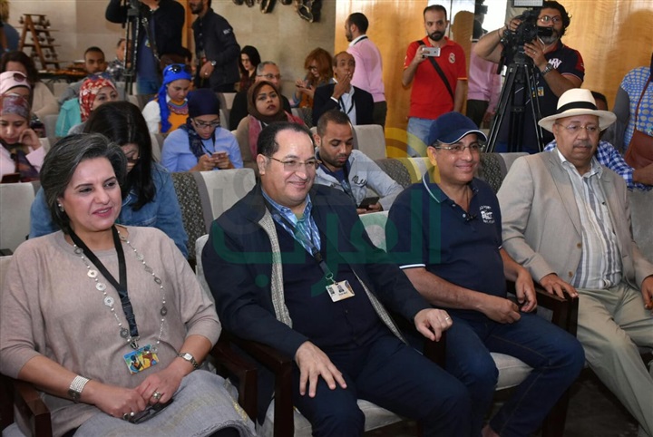 بالصور.. لبلبة تكشف عن أسرارها في ندوة لها ضمن فعاليات الأقصر للسينما الأفريقية بالصور.. لبلبة تكشف عن أسرارها في ندوة لها ضمن فعاليات الأقصر للسينما الأفريقية