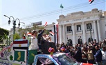 احتفالا بالعيد القومي الـ100.. محافظ المنيا يشهد طابور العرض الرياضي والعسكري لمديريات الخدمات   