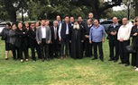 بالصور.. السفير المصري في نيوزيلندا يعزي أسر الضحايا ويزور المصابين