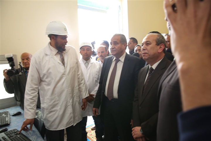 بالصور.. وزير التموين ومحافظ كفر الشيخ يفتتحان محطة معالجة الصرف بمصانع الدلتا للسكر بتكلفة 2.7 مليون يورو