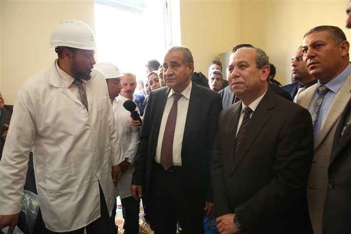 بالصور.. وزير التموين ومحافظ كفر الشيخ يفتتحان محطة معالجة الصرف بمصانع الدلتا للسكر بتكلفة 2.7 مليون يورو